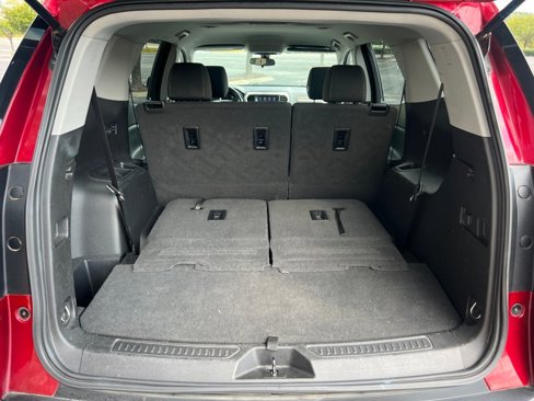 Used 2020 GMC Acadia SLE image 8