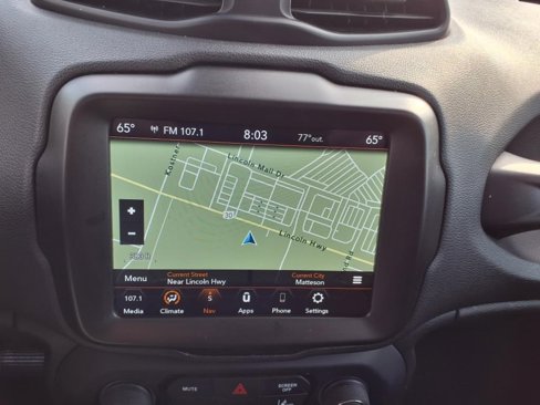 Certified 2022 Jeep Renegade Latitude image 16