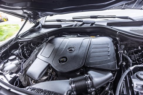 Used 2024 Mercedes-Benz GLC 300 4MATIC image 29