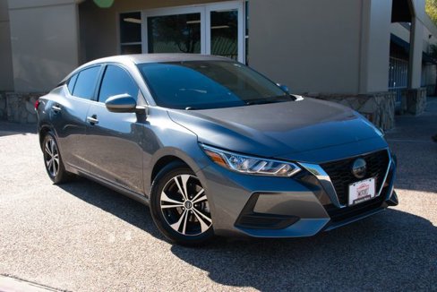 Used 2022 Nissan Sentra SV image 1