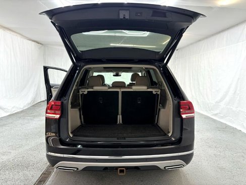 Used 2018 Volkswagen Atlas SEL image 33