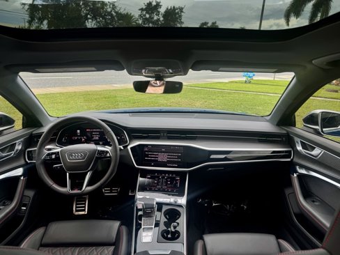 Used 2025 Audi S6 Prestige w/ Prestige Package image 21