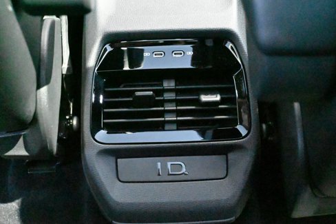 Used 2022 Volkswagen ID.4 Pro S image 26