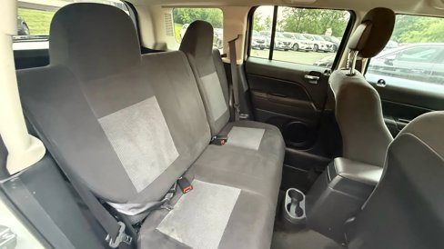 Used 2016 Jeep Patriot Sport w/ Power Value Group image 26