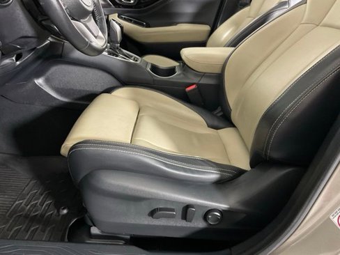 Used 2020 Subaru Outback Limited image 29
