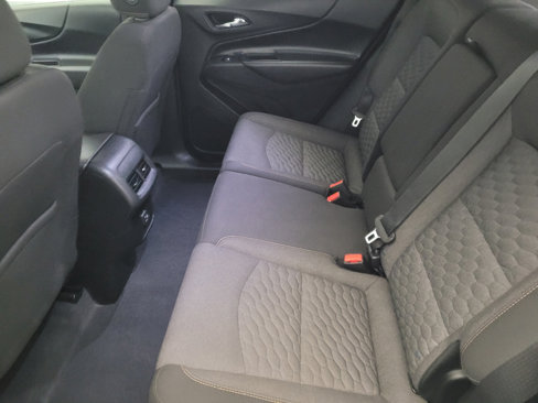 Used 2019 Chevrolet Equinox LT image 18
