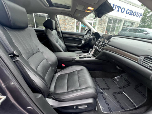 Used 2019 Honda Accord EX-L image 11