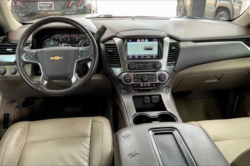 Used 2015 Chevrolet Suburban LT image 15