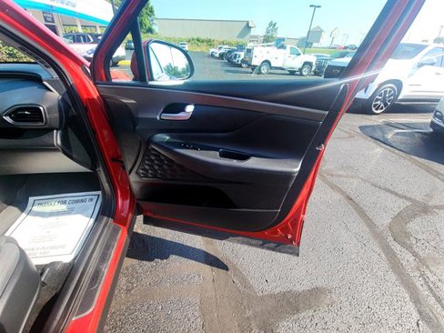 Used 2020 Hyundai Santa Fe SE image 8