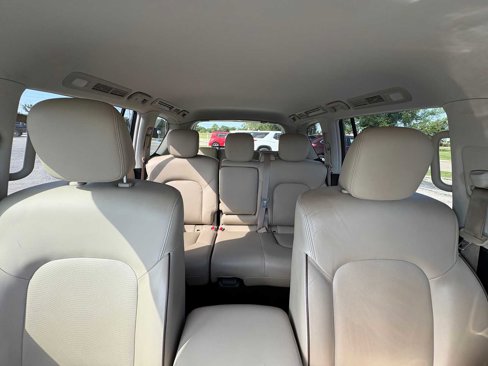Used 2020 Nissan Armada SL image 42