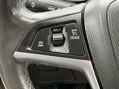 Used 2020 Buick Encore Preferred image 14