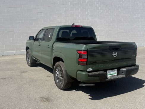 New 2025 Nissan Frontier SV w/ Tailgate Accent Package image 8