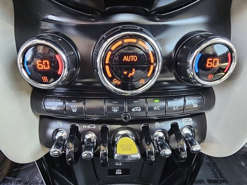 Used 2023 MINI Cooper SE image 30