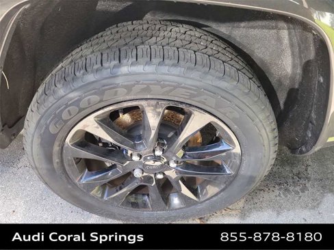Used 2020 Jeep Grand Cherokee Altitude image 22