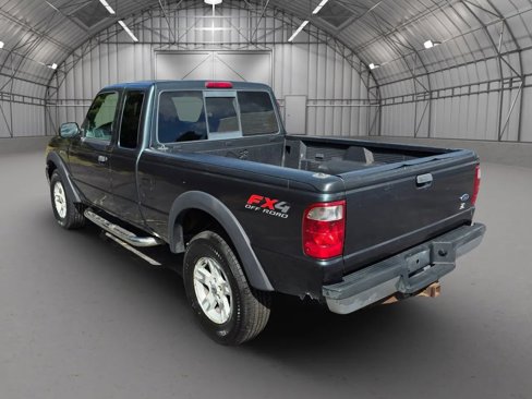 Used 2004 Ford Ranger XLT image 2