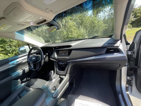 Used 2019 Cadillac XT5 Luxury image 9
