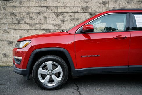 Used 2018 Jeep Compass Latitude image 9