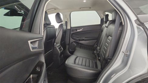 Used 2020 Ford Edge SEL w/ Convenience Package image 32