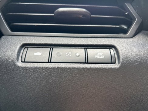 Certified 2022 Nissan Altima 2.5 SV image 24