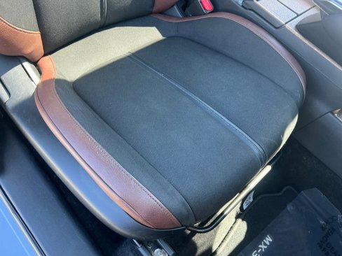 Used 2022 MAZDA MX-30 Electric w/ Premium Plus Pkg image 31