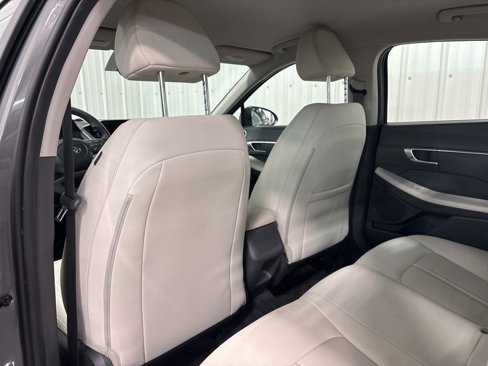 Used 2023 Hyundai Sonata SEL w/ Preferred Accessory Package image 15