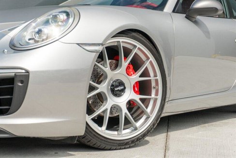 Used 2017 Porsche 911 Carrera image 18