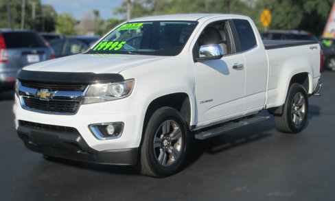 Used 2015 Chevrolet Colorado LT w/ Luxury Package image 2
