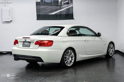 Used 2013 BMW 328i Convertible image 17