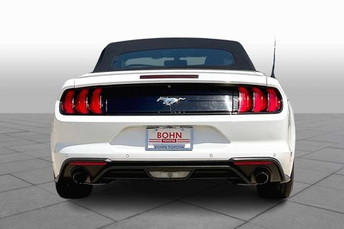 Used 2019 Ford Mustang Premium image 4