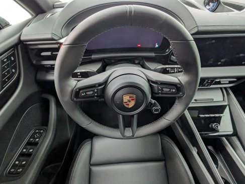Used 2024 Porsche Macan 4 Electric image 14