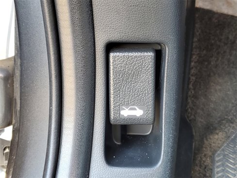 Used 2012 Honda Fit image 16