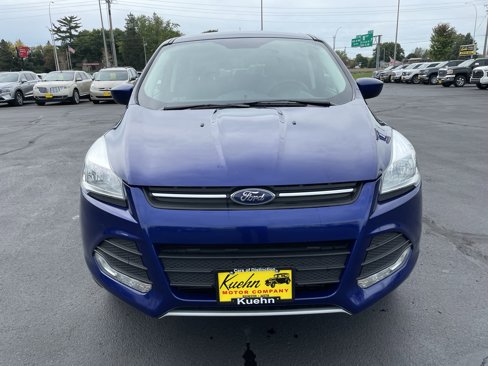 Used 2016 Ford Escape SE w/ SE Cold Weather Package image 3