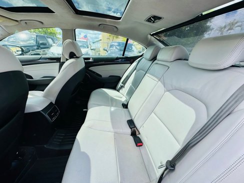 Used 2015 Kia Cadenza Limited image 11