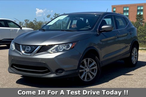 Used 2018 Nissan Rogue Sport S w/ S Appearance Package image 12
