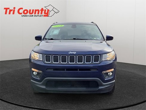 Used 2018 Jeep Compass Latitude image 2