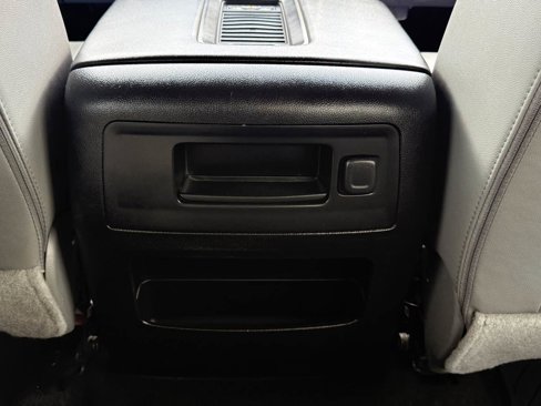 Used 2016 Chevrolet Silverado 1500 LTZ Z71 w/ LTZ Plus Package image 43