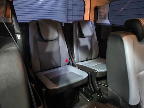 Used 2018 Ford Transit Connect XL image 21