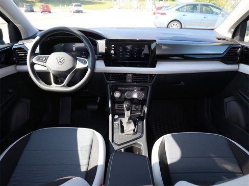 New 2025 Volkswagen Taos S image 15