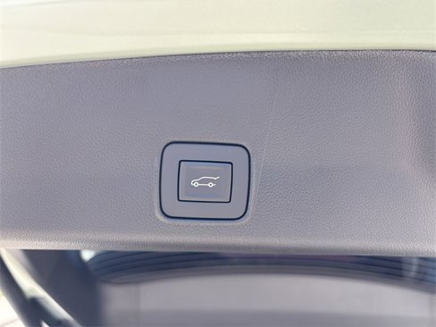 New 2025 Chevrolet TrailBlazer LT w/ Convenience Package image 14