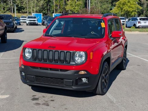 Used 2018 Jeep Renegade Altitude w/ Advanced Technology Group image 7