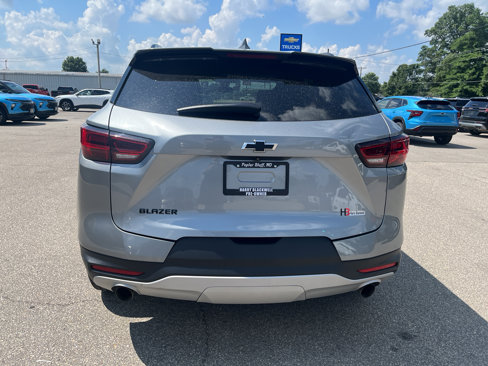 Used 2023 Chevrolet Blazer LT w/ Midnight/Sport Edition image 5
