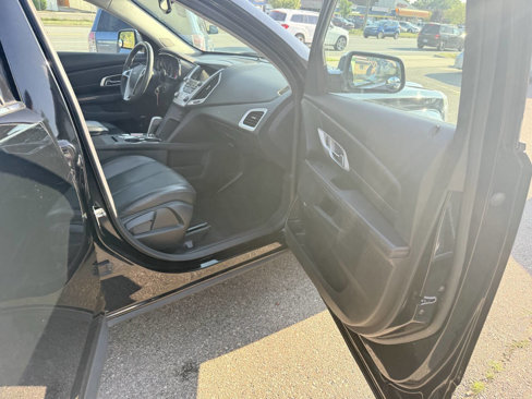Used 2015 GMC Terrain SLT w/ Chrome Edition image 28