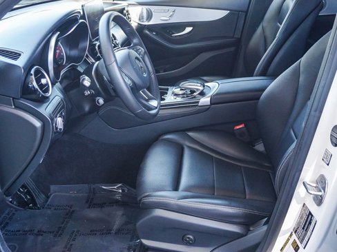 Used 2019 Mercedes-Benz GLC 350e 4MATIC image 18