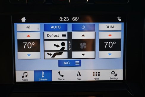 Used 2018 Ford F150 Platinum w/ Equipment Group 701A Luxury image 27