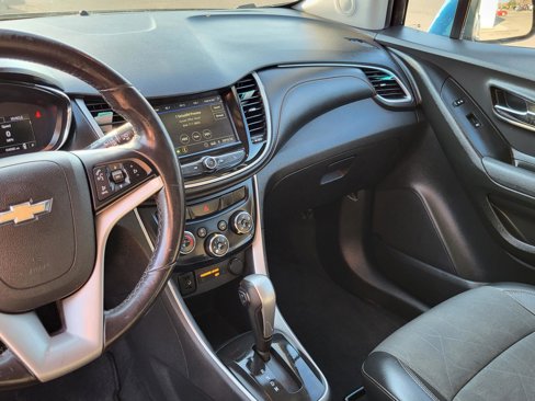 Used 2019 Chevrolet Trax LT w/ Driver Confidence Package image 25
