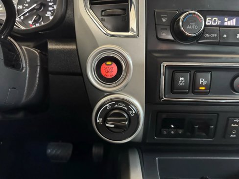 Used 2017 Nissan Titan PRO-4X image 20