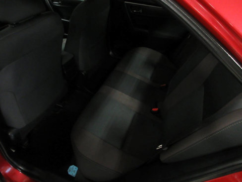 Used 2019 Toyota Corolla LE image 19