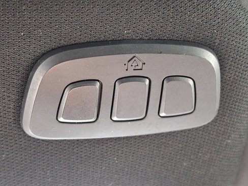 Used 2015 Ford Mustang Premium image 26