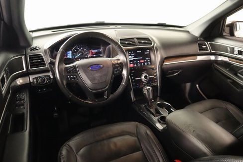 Used 2019 Ford Explorer Limited w/ Class III Trailer Tow Package image 2
