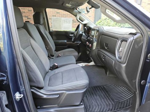 Used 2021 Chevrolet Silverado 1500 LT w/ Bed Protection Package image 29